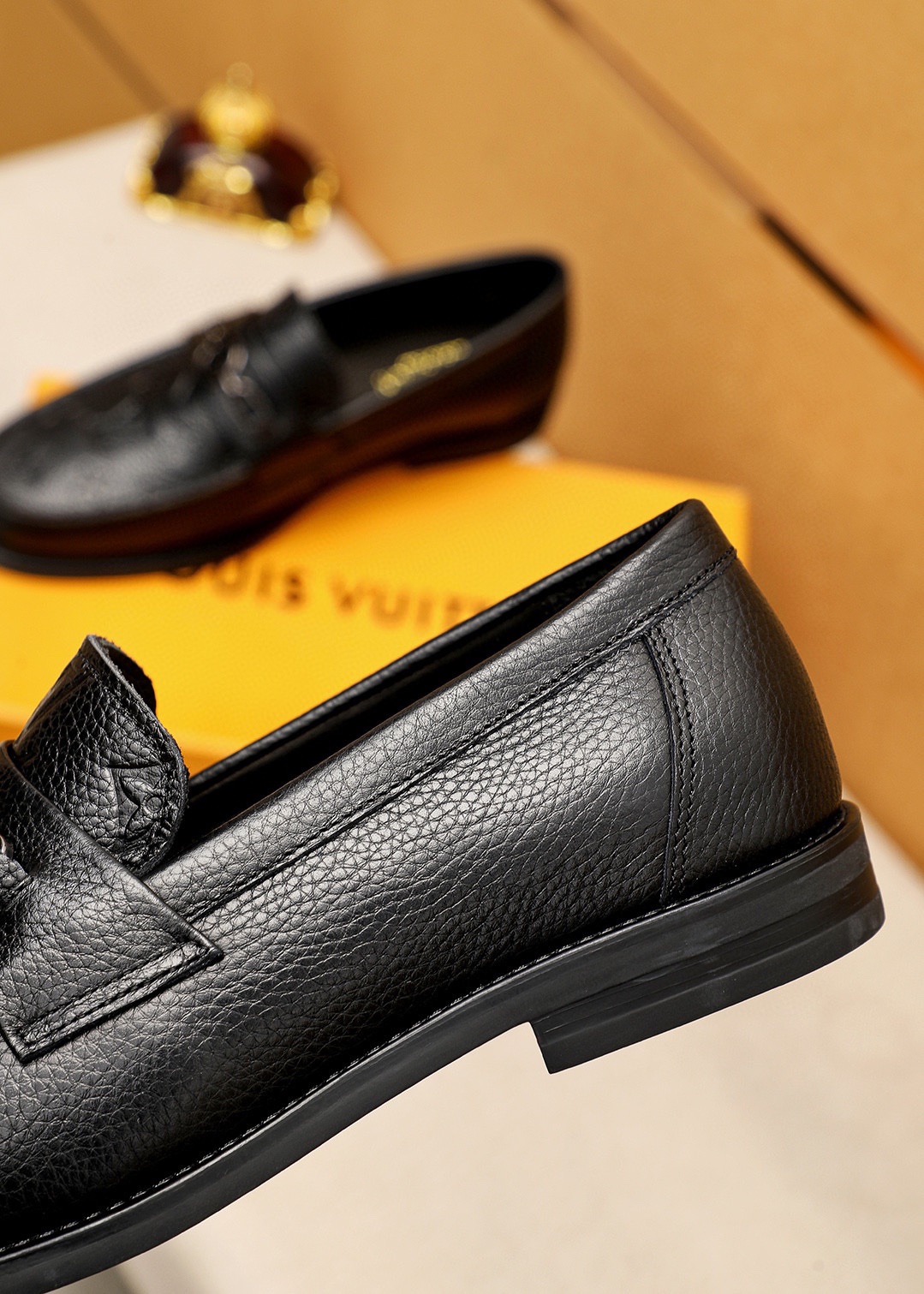 Louis Vuitton Men's Casual Leather Loafers with Embossed Monogram 8 i1744863612 883 6