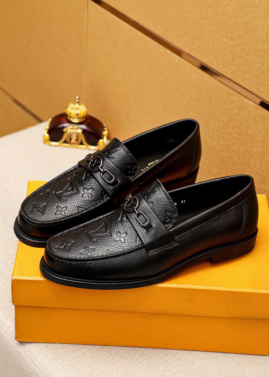 Louis Vuitton Men's Casual Leather Loafers with Embossed Monogram 4 i1744863612 993 2
