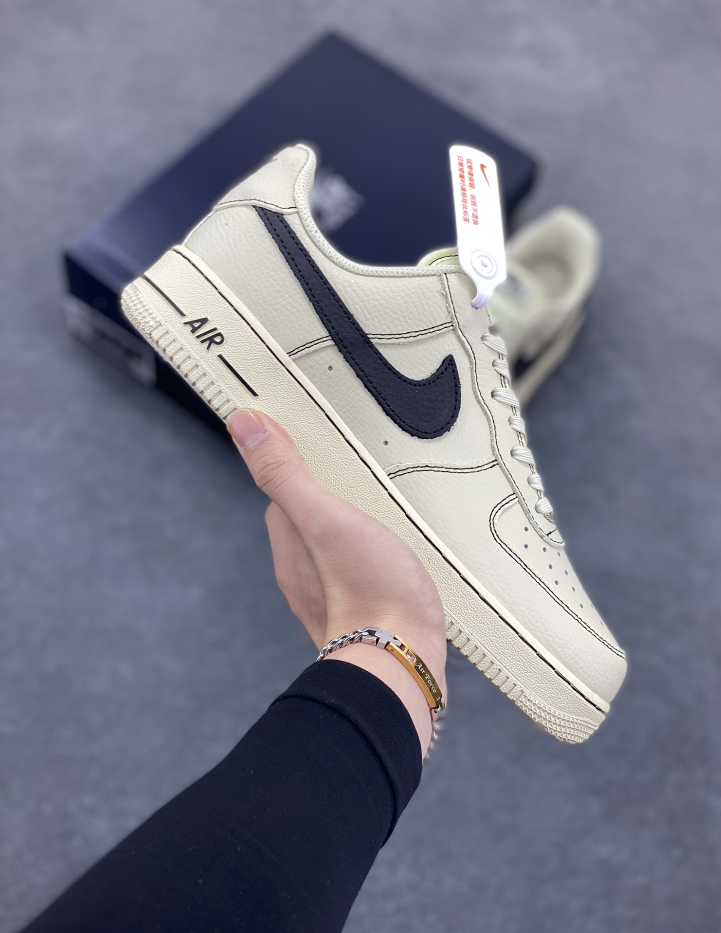 Nike Air Force 1 Low 白黑 原楦头原纸板 打造纯正空军版型 专注外贸渠道 全掌内置蜂窝气垫 原盒配件 原厂中底钢印、拉帮完美 货号:HQ2037-200 尺码:36 36.5 37.5 38 38.5 39 40 40.5 41 42 42.5 43 44 44.5 45 46-选品中心