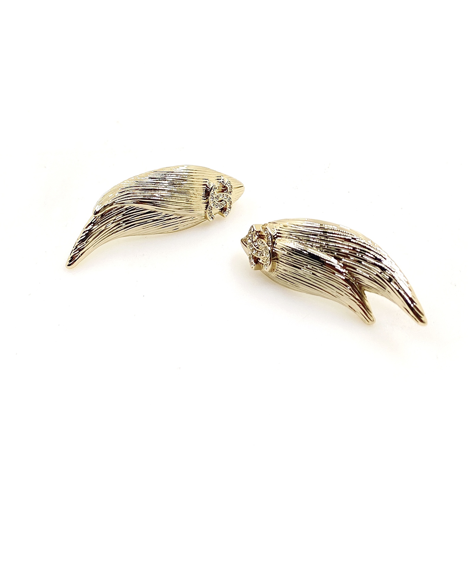 NO:111612,ch*nel latest leaf earrings] consistent ZP brass material, fine jewelry19860909ch*nel 最新款树叶耳钉】一致ZP黄铜材质,饰品精品,Jewelry