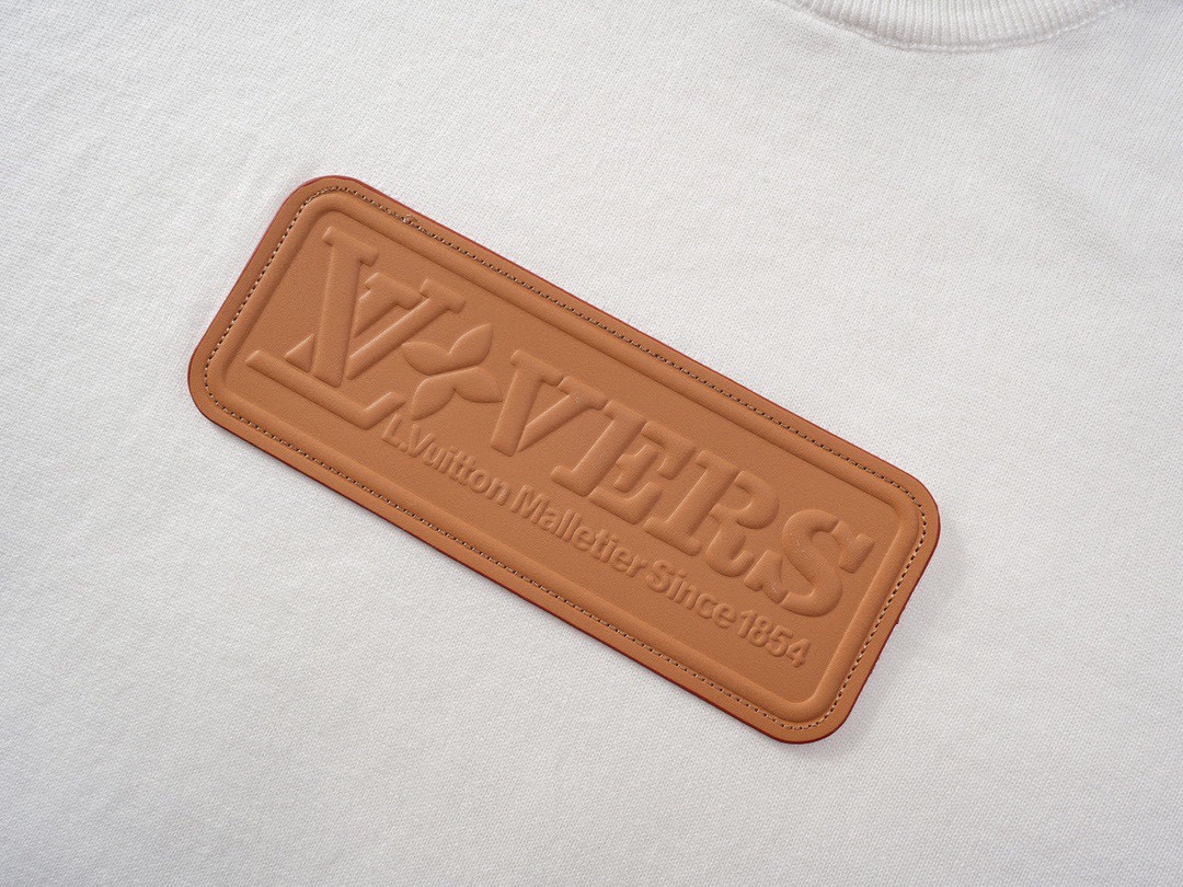 路易威登/Louis Vuitton 夏季新款 皮革贴饰针织圆领短袖