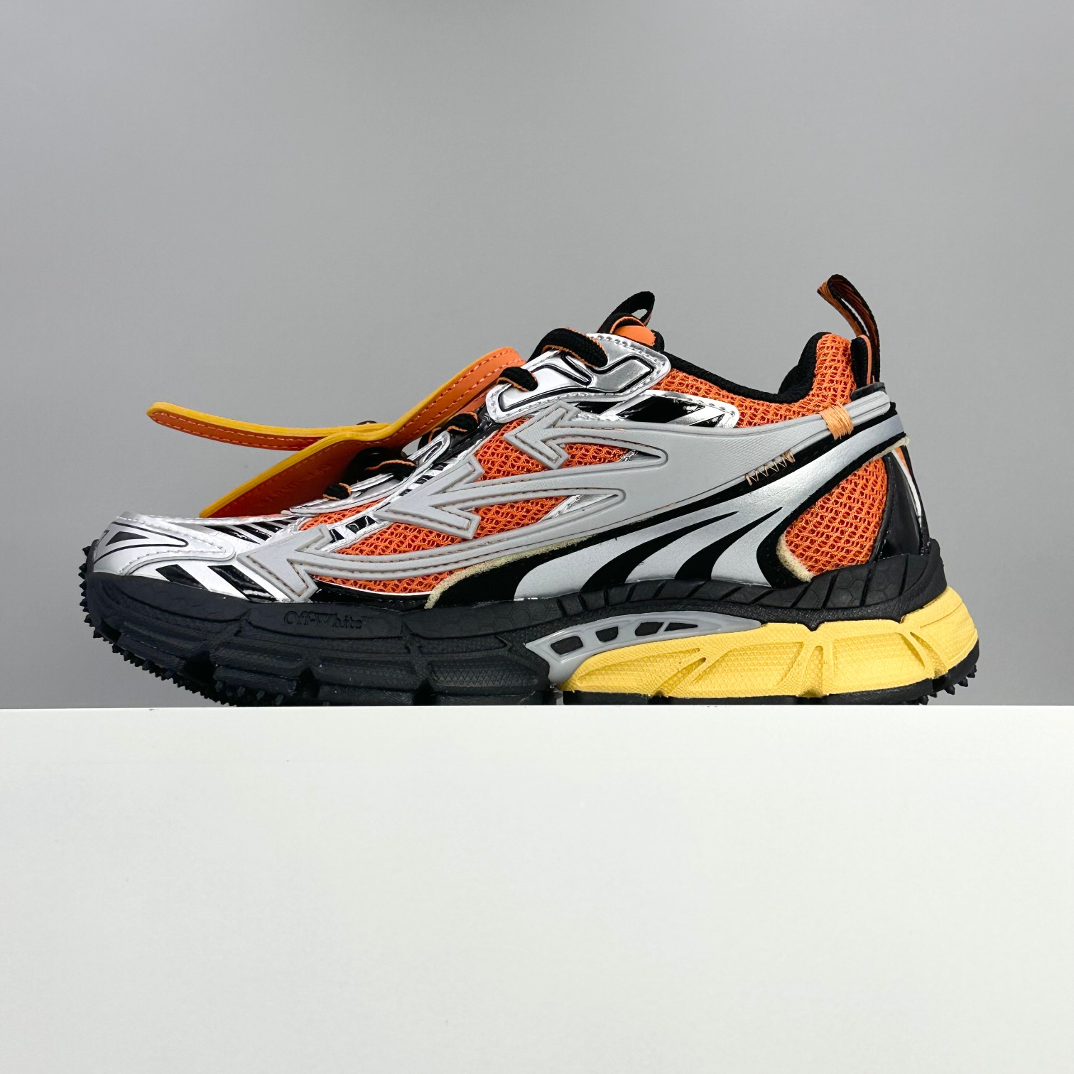Off-White Men's Odsy-1000 Sneakers Orange Silver, Comfortable and Fashionable 3 a1744913058533 2245