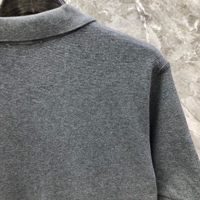 🔥THOM BROWNE 汤姆布朗 TB华夫格翻领T恤POLO衫  \n\n码数：1-5  颜色：白、浅