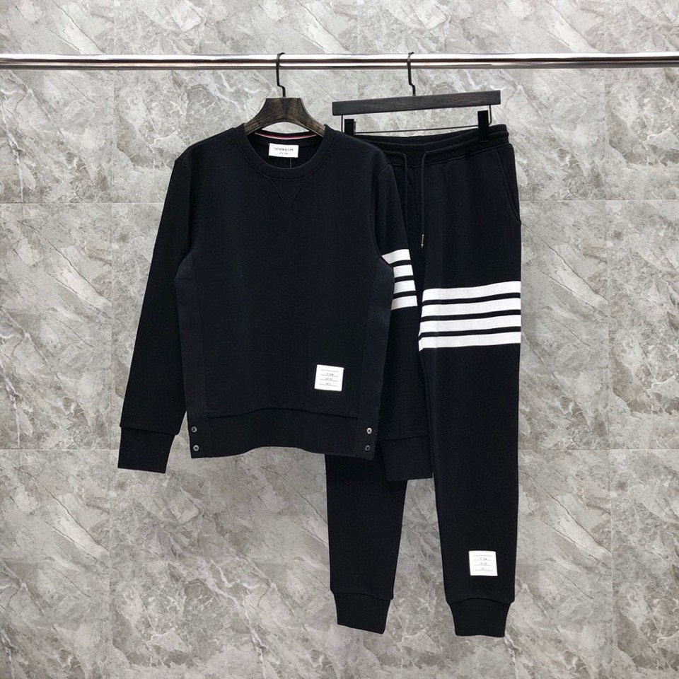 🔥THOM BROWNE 汤姆布朗 TB\n基本款色织卫裤休闲裤  可配套装\n\n码数：00-6 颜色
