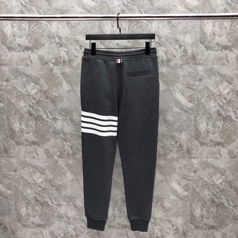 🔥THOM BROWNE 汤姆布朗 TB\n基本款色织卫裤休闲裤  \n\n码数：00-6 颜色：7色\