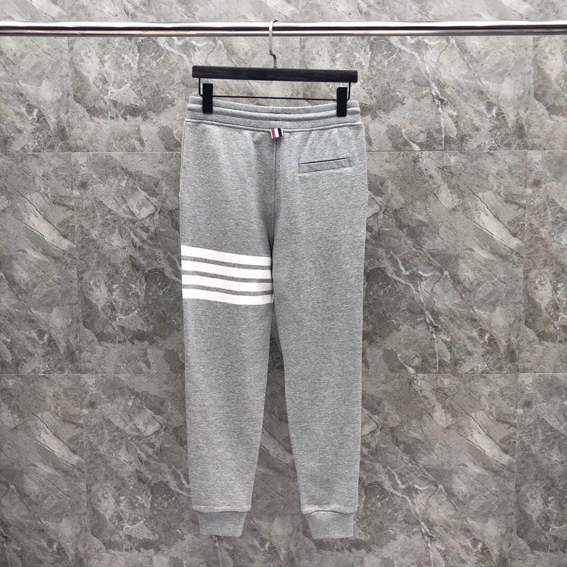 🔥THOM BROWNE 汤姆布朗 TB\n基本款色织卫裤休闲裤  \n\n码数：00-6 颜色：7色\