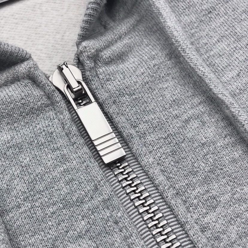 🔥THOM BROWNE 汤姆布朗 TB基本款拉链外套连帽卫衣开衫\n\n码数：00-6  颜色：6色\