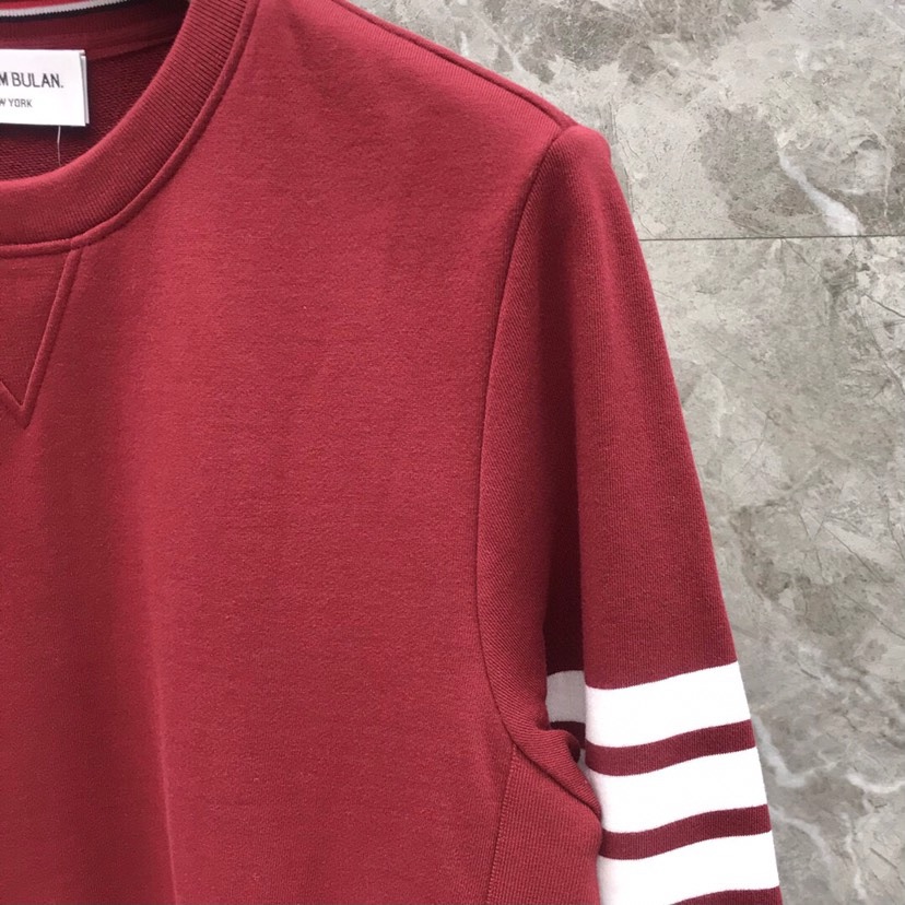 🔥THOM BROWNE 汤姆布朗 TB基本款圆领卫衣，男女同款情侣款 可配套装\n\n码数：00-6 