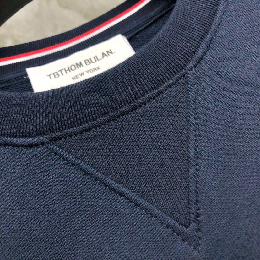 🔥THOM BROWNE 汤姆布朗 TB基本款圆领卫衣，男女同款情侣款 可配套装\n\n码数：00-6 