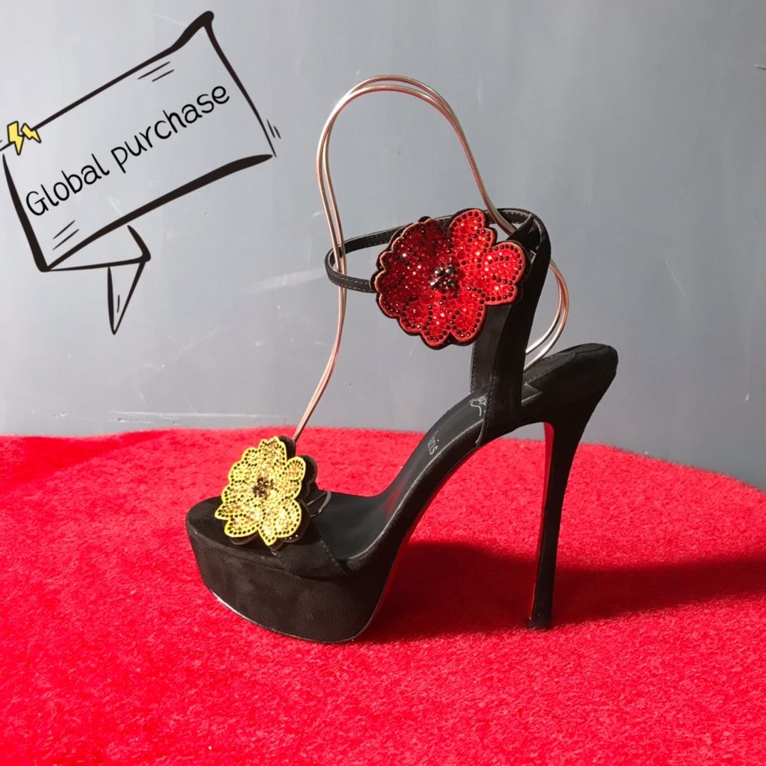NO:100639,High-end customization 2025 spring and summer sandals classic series!  H15Cm, water table: 4Cm, size 35-41. Customized model.L-, black deer leather, black sheepskin, red, gold imitation Au Diamond. Official website synchronization Standard European code Reference:L- Color:black/black Material:patent leather Lining:goat leather Heel height:15Cm Platforms:4Cm Sole:leather sole Size:EU 35-41 (US 4-11):,,christian louboutin,tom ford,sandals,sheepskin19860909高端订制 2025春夏凉鞋精典款系列！ H15Cm,水台:4Cm、尺码35-41码.订制款.L-,黑鹿皮,黑色羊皮里,红色,金色仿奥钻.官网同步 标准欧码 Reference:L- Color:black/black Material:patent leather Lining:goat leather Heel heigh:15Cm Platforms:4Cm Sole:leather sole Size:EU 35－41（US 4一11) :,,christian louboutin,tom ford,sandals,sheepskin,Women's Shoes