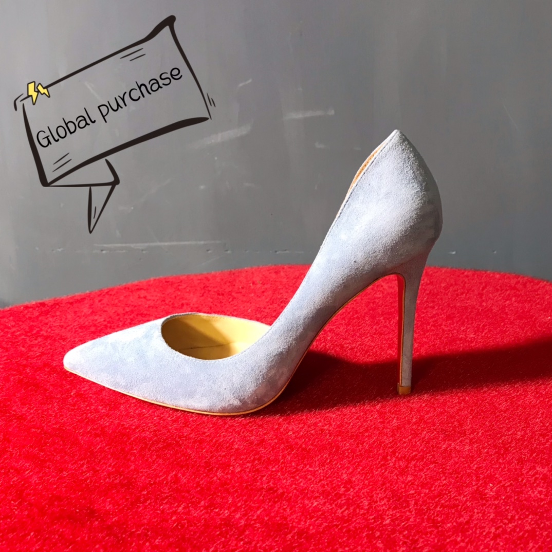 NO:100681,High-end customization 2025 spring and summer classic series!  H10Cm, size 35-42. 8870-001 gray sheep deer skin, m brown official website synchronization, customized color, no return or exchange. Standard European code No:8870-001 Color:gary Material:VEAU VELOURS Lining:goat leather Heel height:10Cm Sole:leather sole Size:EUR 35-42 (US 4-11):,,christian louboutin19860909高端订制 2025春夏精典款系列！ H10Cm,尺码35-42码. 8870-001灰羊鹿皮,m棕官网同步,订制色,不退不换. 标准欧码 No:8870-001 Color:gary Material:VEAU VELOURS Lining:goat leather Heel heigh:10Cm Sole:leather sole Size:EUR 35－42（US 4一11) :,,christian louboutin,Women's Shoes