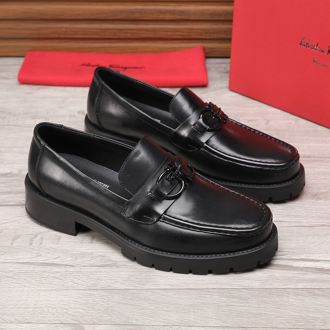 Salvatore Ferragamo Men's Black Leather Loafers with Metal Buckle 7 i1744944596 6264 5