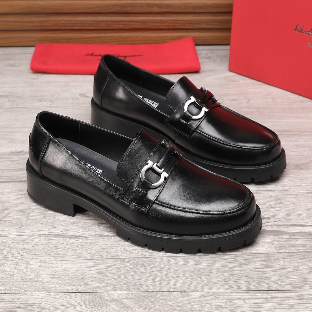 Ferragamo Men's Leather Loafers with Classic Buckle - Black, Sizes 38-44 7 i1744944683 9074 5