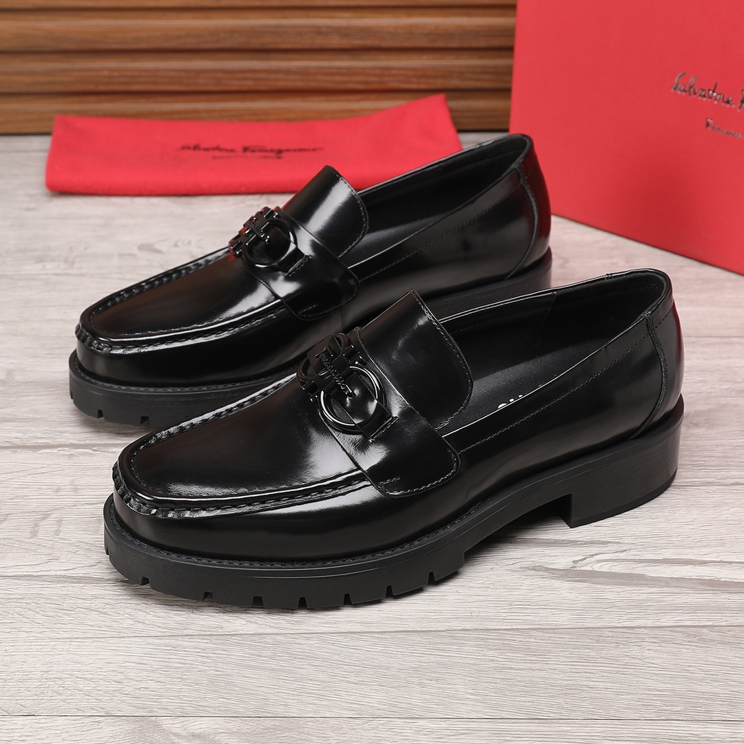 Salvatore Ferragamo Men's Black Leather Loafers with Signature Buckle 7 i1744944776 4741 5
