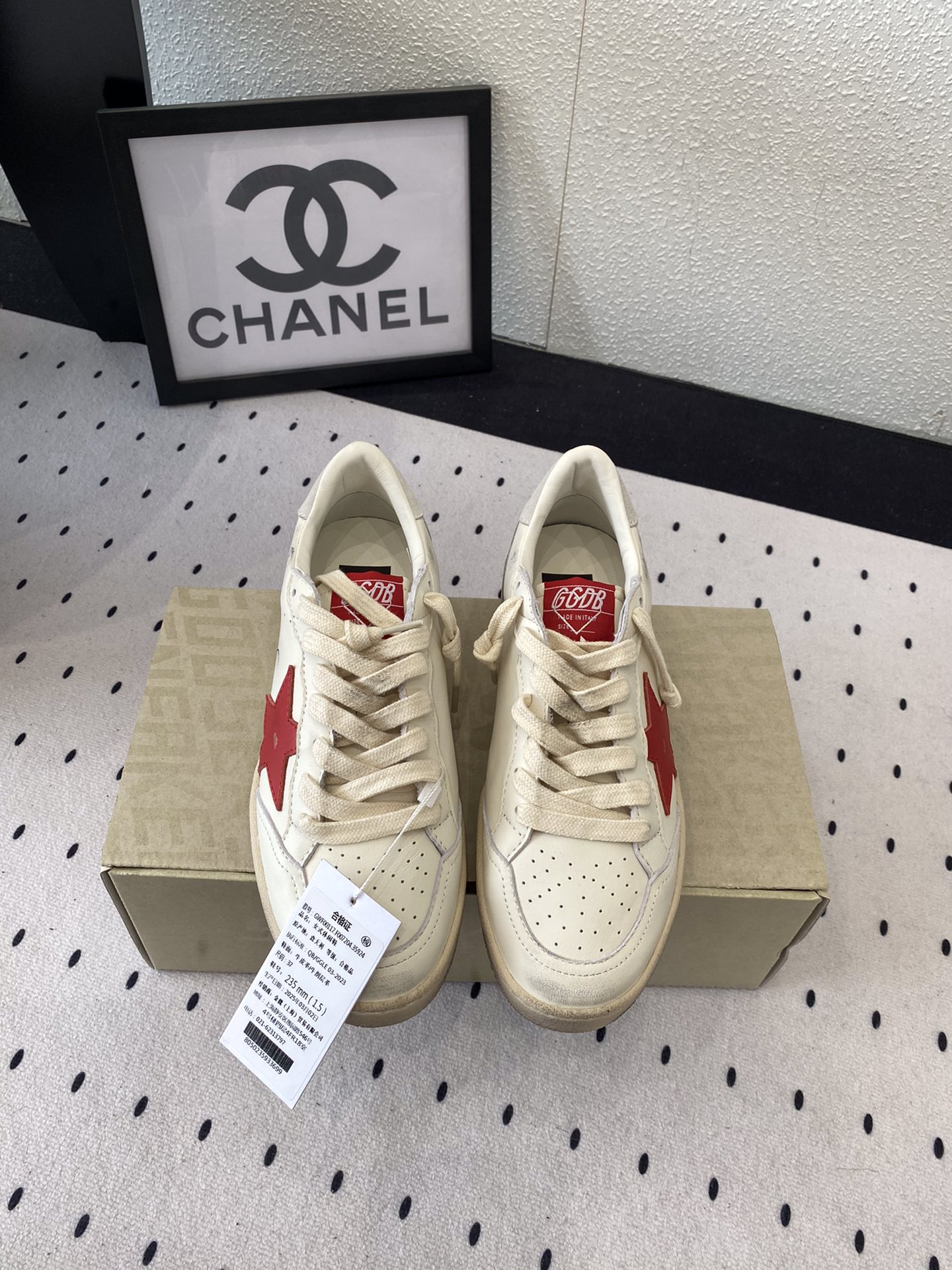 NO:252392,GGDB's new casual shoes top version, the counter limited edition original one-to-one development, all details are the same as the original, the top quality shipment, the classic continuation, the versatile artifact, personality graffiti Size35-40, casual shoes/sports shoes, sneakers19860909GGDB新款休闲鞋顶级版本 专柜限量款原版一比一开发 所有细节和原版一样 顶级品质出货 经典的延续 百搭神器 个性涂鸦 Size35-40,休闲鞋/运动鞋,sneakers,Women's Shoes