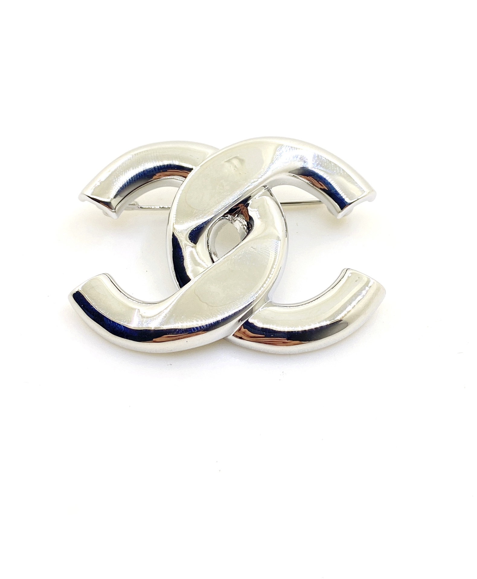 NO:111626,ch*nel latest platinum wide-gloss cc brooch】consistent ZP brass material, jewelry boutique, brooch, breastpin19860909ch*nel 最新款白金宽光面cc胸针】一致ZP黄铜材质,饰品精品,brooch，breastpin,Jewelry