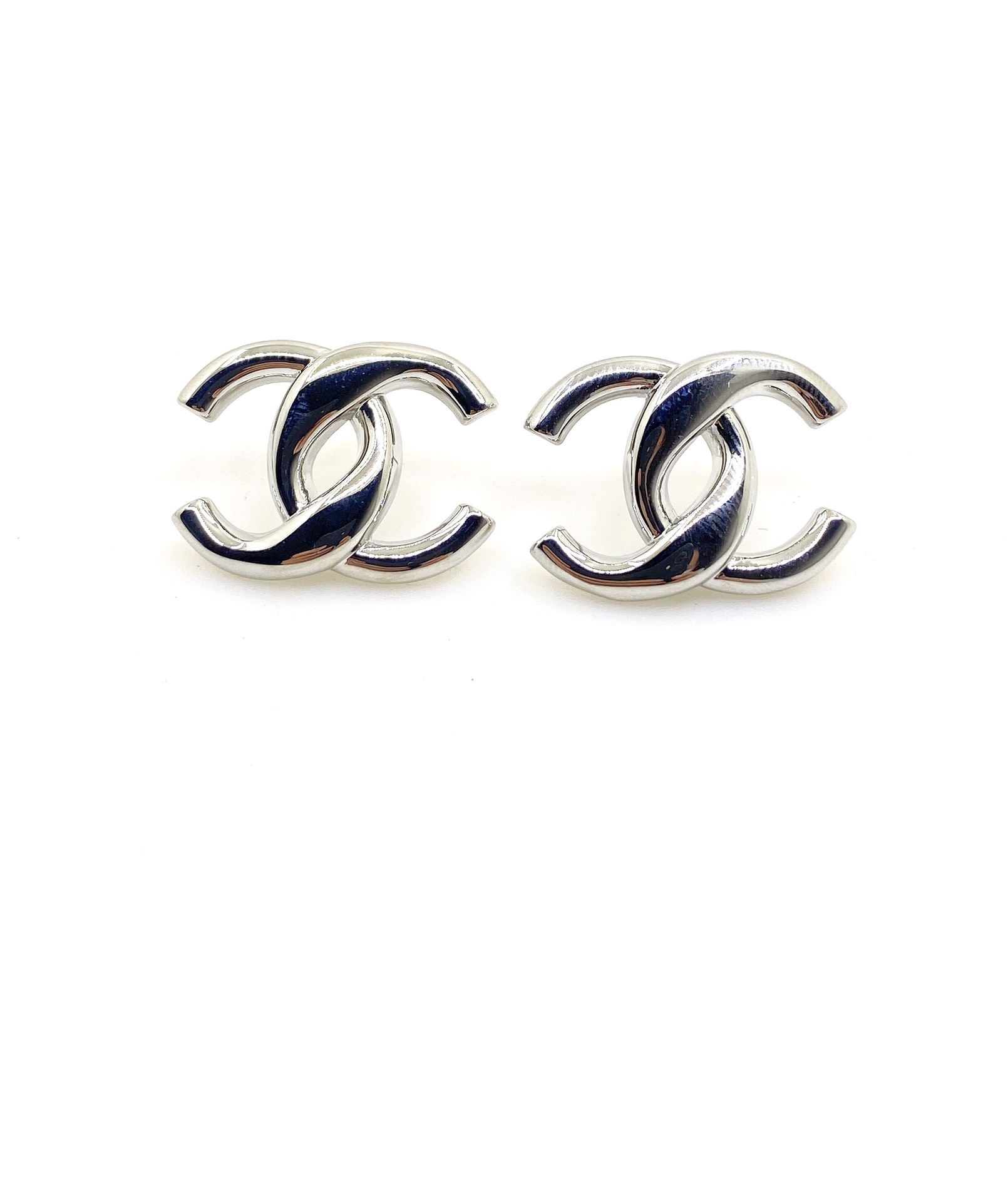 NO:111636,ch*nel latest style of platinum glossy cc earrings] consistent ZP brass material, jewelry quality19860909ch*nel 最新款白金光面cc耳钉】一致ZP黄铜材质,饰品精品,Jewelry