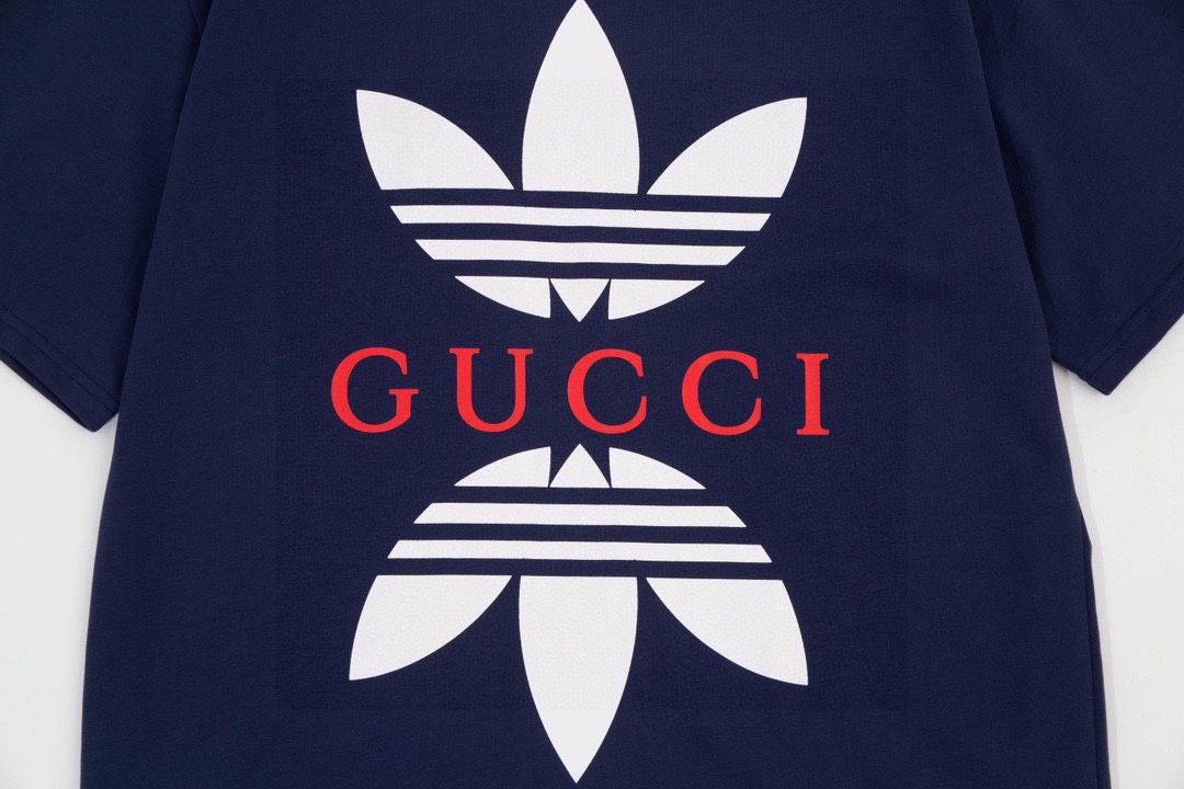 古驰/Gucci 夏季新款 三叶草联名徽标圆领短袖T恤 宝蓝色/白色
