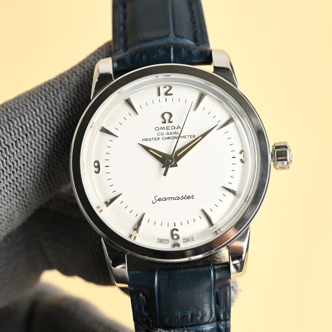 NO:337527,The same price for gold and white OMEGA Seahorse Series 1948 watch is coming!  Welcome to taste it!  Exclusive customization of the 8806 Master Chronicle integrated movement, the texture, structure, balance position and hollowing are consistent with the original version, the operation is clearly visible, the time is accurate, and the power is saved 55 hours. The case material is 316L stainless steel, arched sapphire glass, and the interior is anti-reflective. The sapphire glass on the back is engraved with the words 