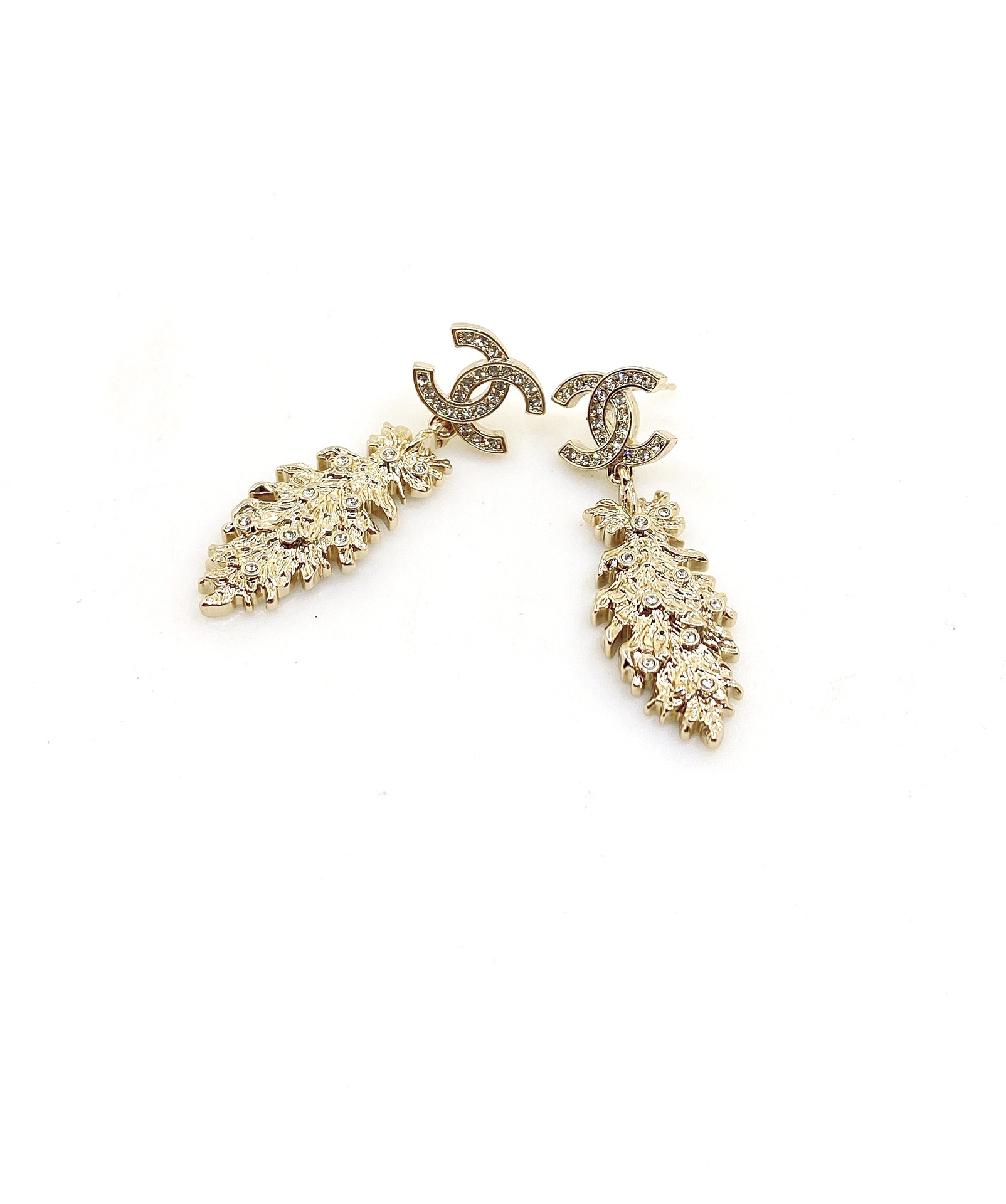 NO:111637,ch*nel latest light gold leaf long earrings】Uncommon ZP brass material, jewelry quality, earrings19860909ch*nel 最新款浅金树叶长耳环】一致ZP黄铜材质,饰品精品,earrings,Jewelry