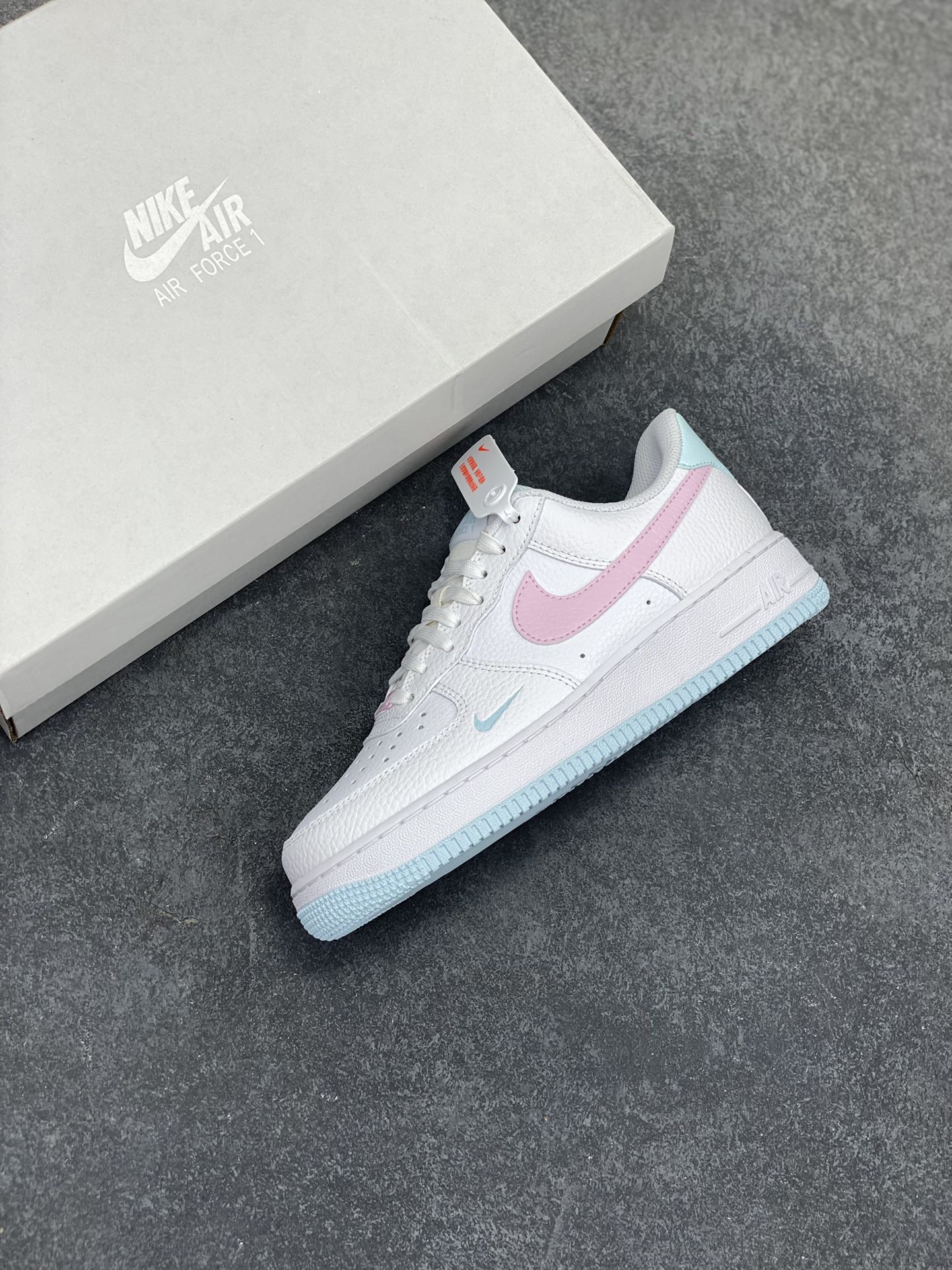 图片[7]-HY版本💯 Nike Air Force 1 07 low空军一号板鞋 白粉 原楦头原纸板 打造纯正空军版型#专注外贸渠道 全掌内置蜂窝气垫 #原盒配件 原厂中底钢印、拉帮完美 货号：IH0640-161 尺码：35.5 36 36.5 37.5 38 38.5 39 40 40.5 41 42 42.5 43 44 44.5 45-选品中心