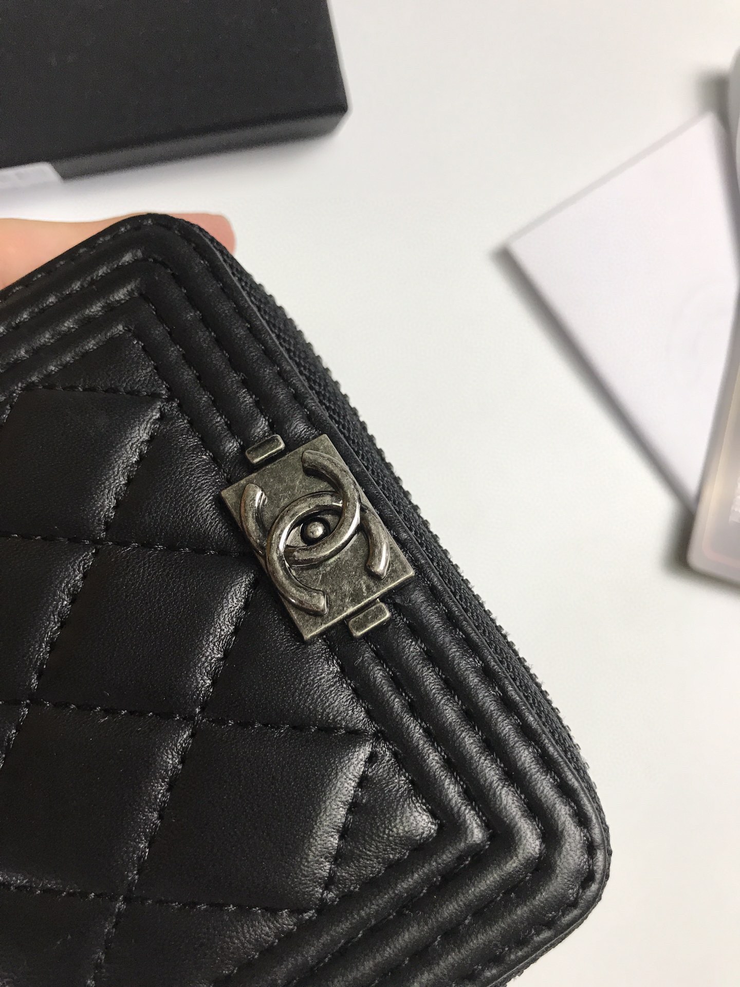 Chanel香奈儿羊皮カードケース 内外全皮使用 高品質 81467