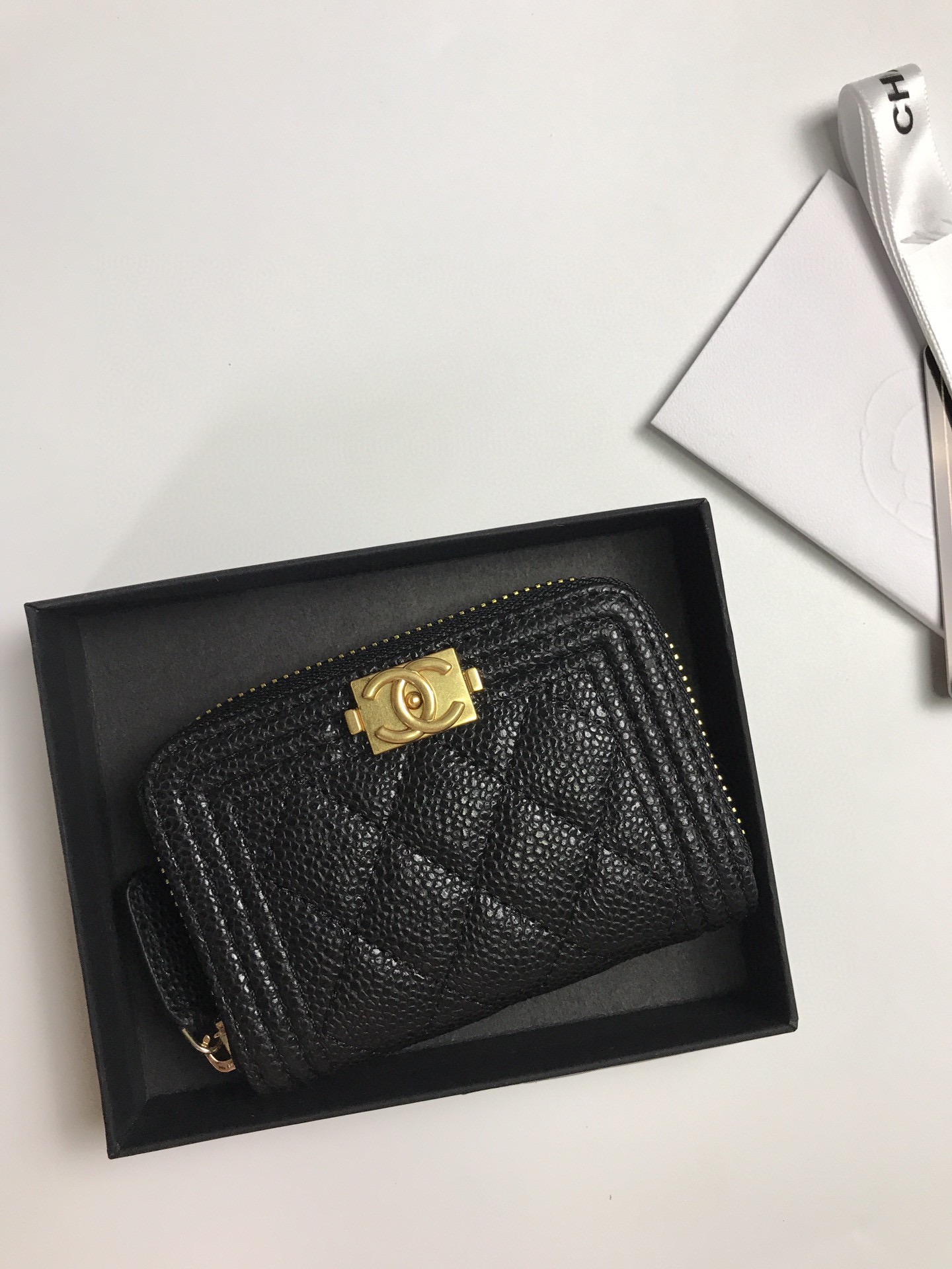 Chanel香奈儿 魚子酱牛皮カートケース 高品質・全皮仕様