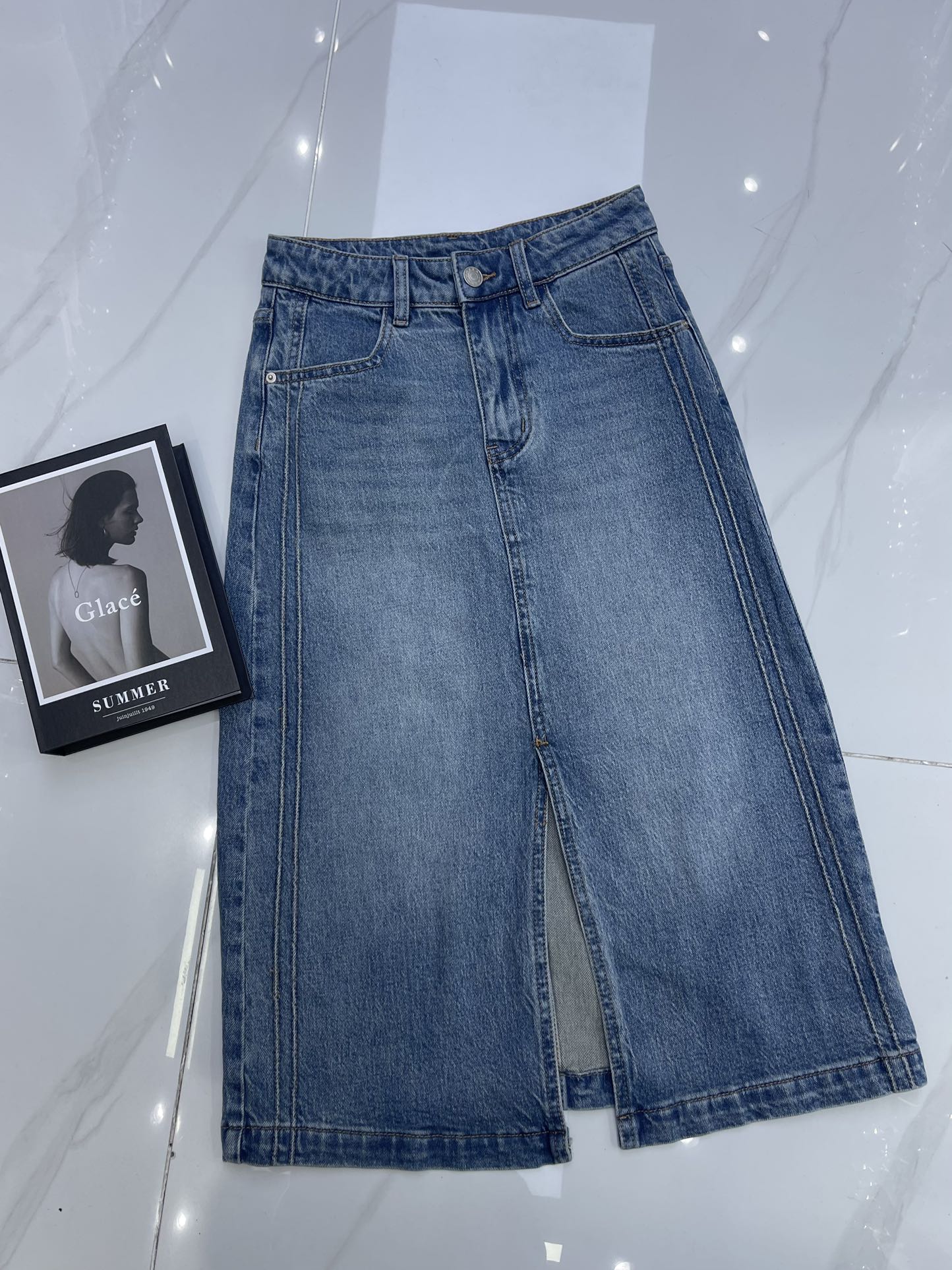 High-End Female Suit: MARN’s Stylish Retro Blue Dress with Exclusive Design - 图片 3