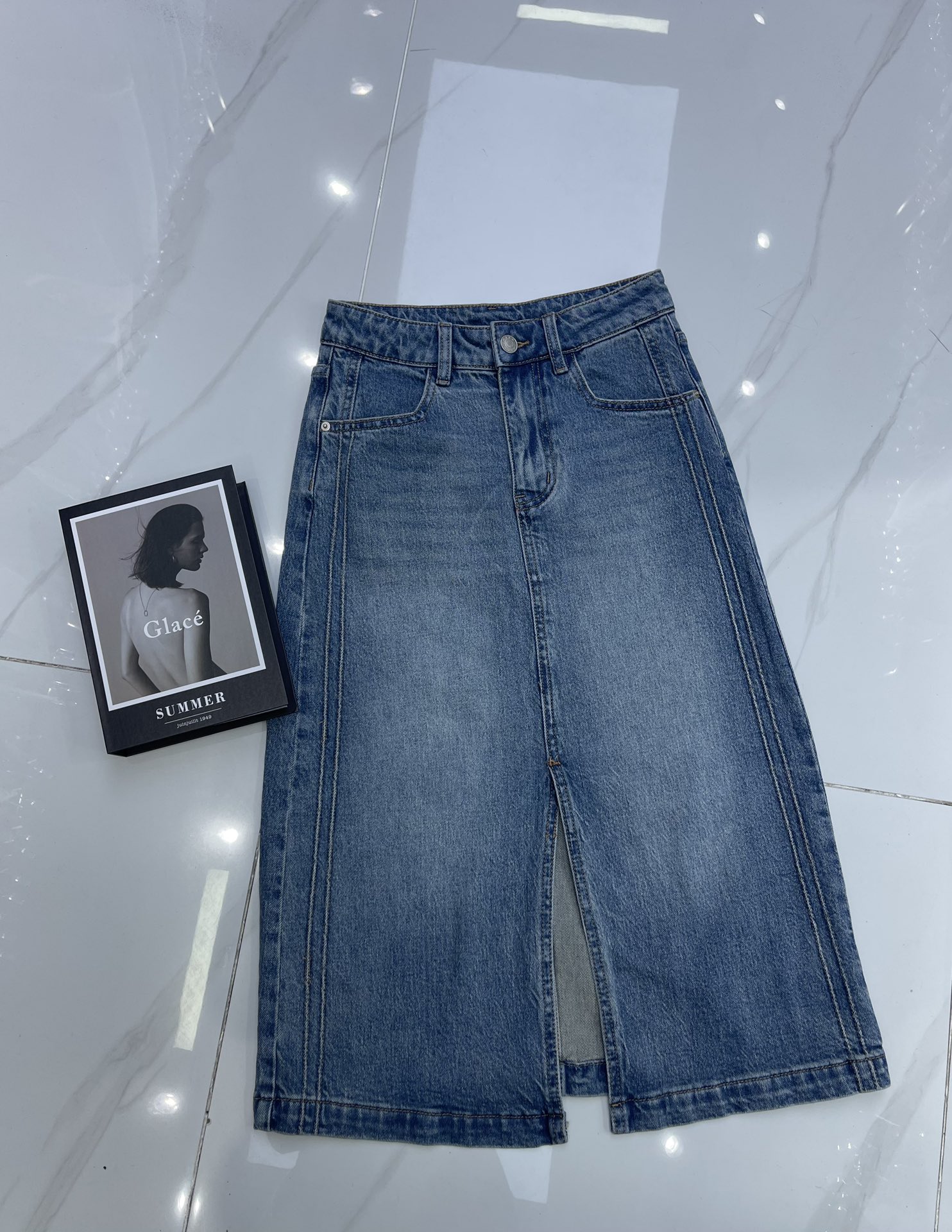 High-End Female Suit: MARN’s Stylish Retro Blue Dress with Exclusive Design - 图片 1