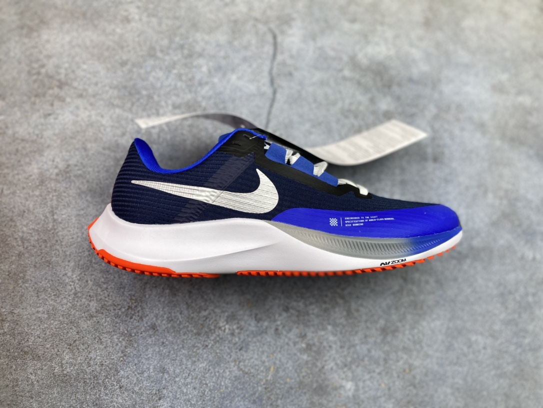 福利💰150
LS版 NIKE AIR Zoom RIVAL Fly 3. 超轻跑步鞋
织物减震轻盈跑步鞋 
该鞋款专为训练和竞速而生 助力疾速畅跑
采用柔软的泡绵缓震配置 结合不易磨损橡胶
货号: CT2405-399l88