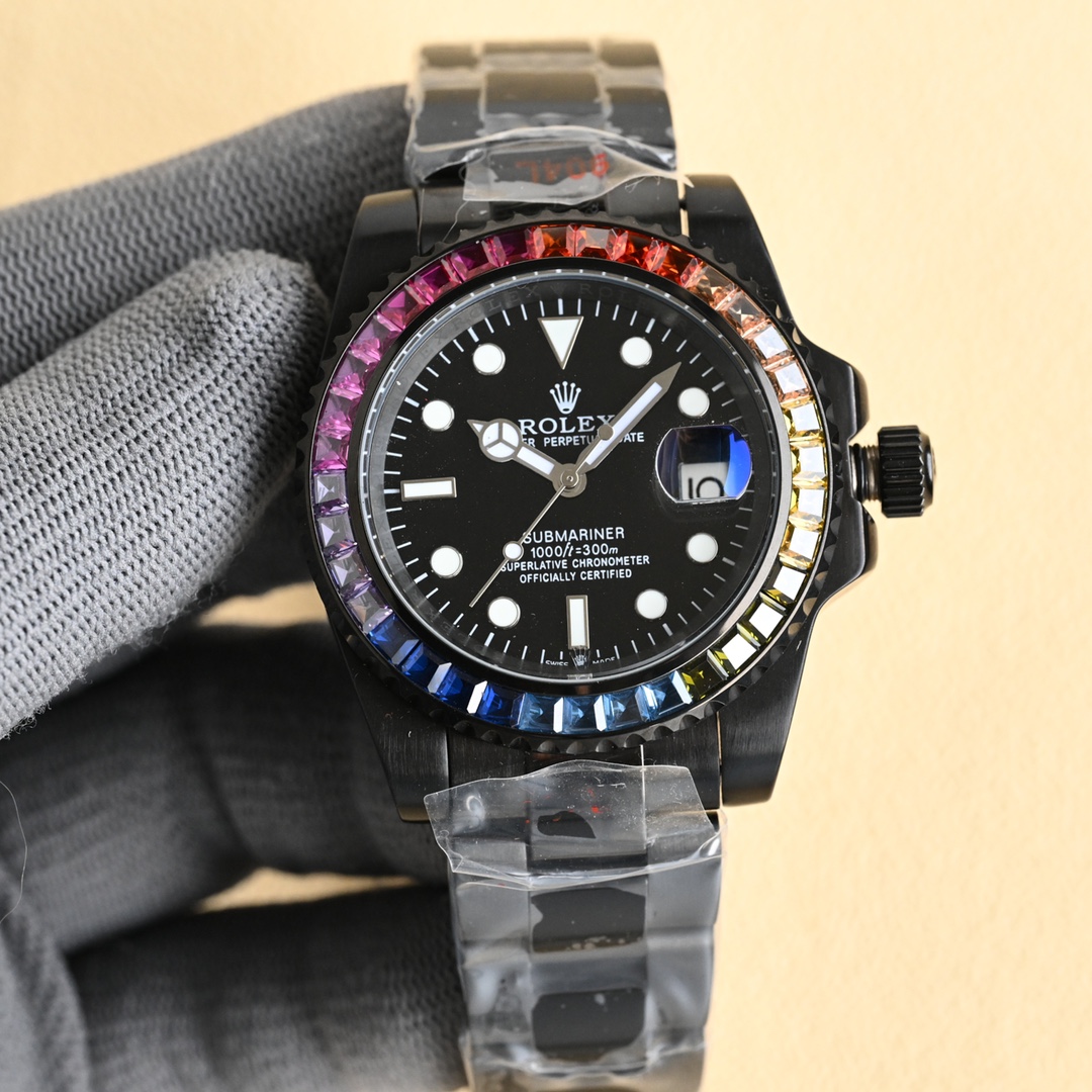 NO:337586,Domestic Citizen 650 Rolex's top toys and poisonous goods, you don't like to hit the street watch water ghost, he is definitely your soulmate. Rolex's most classic submarine series water ghosts are used as prototypes, and after secondary modification of the circle, it is inlaid with top-grade natural light stones, which are large and shiny, and extremely difficult. Currently, the most flashing process of the same material is the most automatic mechanical movement. The movement uses a fully automatic mechanical movement, super luminous literal, and tape is specially customized to make elbow particles, which is completely fitted with the case. The buckle is flexibly adjusted by 2cm inside the button, and the size is easy to adjust. Professional achievement is once and for all. Size 40mm!,,rolex19860909国产 西铁城650 劳力士顶级玩物毒货,不喜欢撞款街表水鬼的你,他绝对是你的知音.用劳力士最经典的潜航系列水鬼作为原型,经过圈口的二次改装,然后镶嵌顶级天然皓石,大闪亮,难度极高,目前同种材质最闪工艺.机芯采用全自动机械机芯,超强夜光字面,胶带专门定制模具做弯头粒,完全贴合表壳.扣子内2cm灵活调节扣,轻松调节大小.专业成就未来,一劳永逸.尺寸40mm!,,rolex,Watch