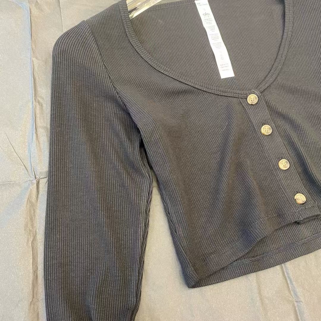 Alo Yoga Fitted V-Neck Long Sleeve Top - Perfect for Workout or Casual Wear 7 i1745121378 8758 5