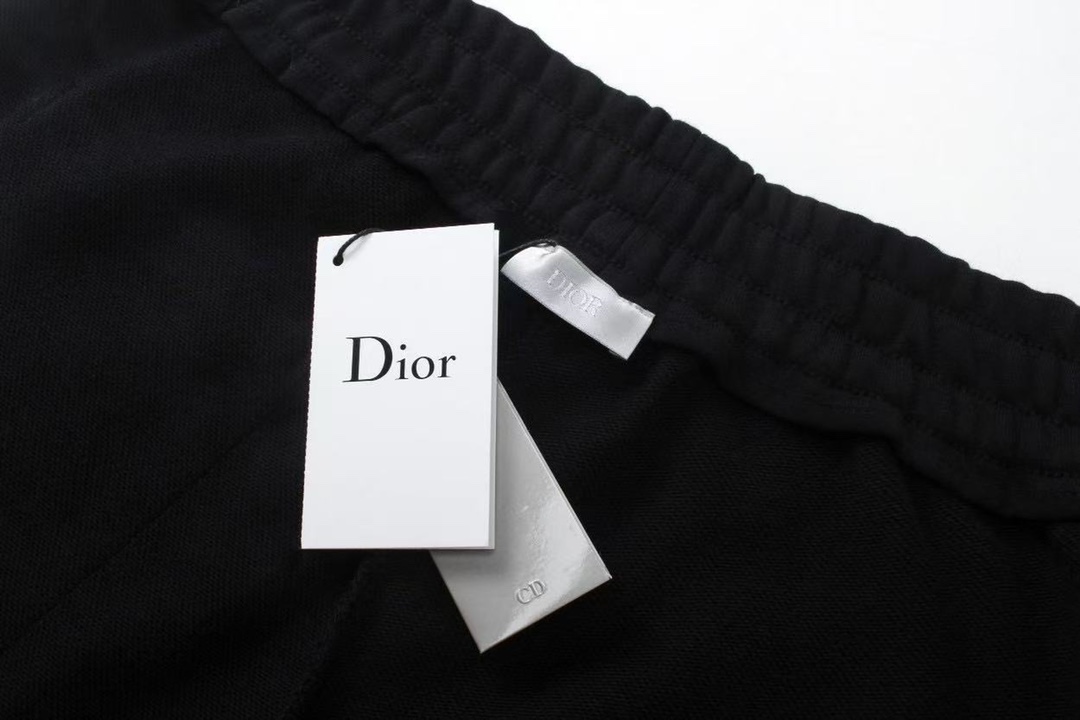 迪奥/Dior 夏季新款 经典字母徽标刺绣流苏裤边休闲短裤 黑色