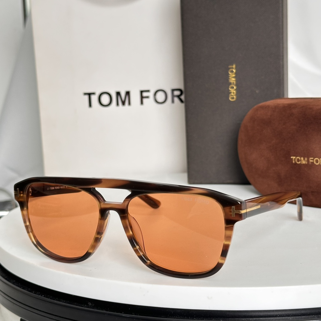  ‼️TOM FOR*官网原版一比一
汤姆福*ModelFT6024-B潮流时尚界的领军大牌牌，受很多时