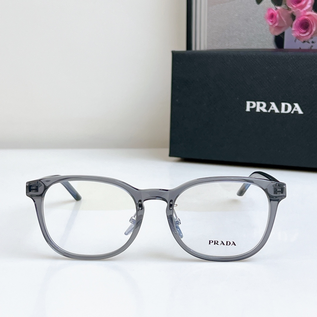  Prada 普拉达
VPR12Z 51-20-140
板材方圆框近视眼镜框
素颜的神不挑脸型主打的就是