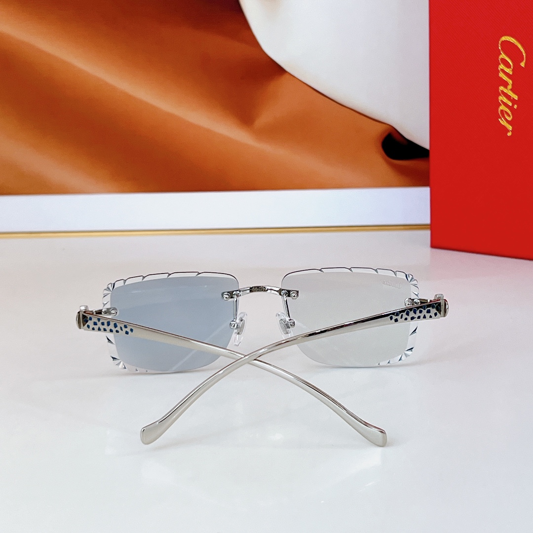  Cartier 变色片
MOD：CT9527O
Size：56口17 130
🔝🔝