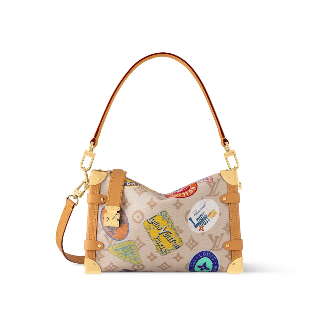 【SIDE TRUNK 中号手袋】 m14606 徽章

本款 Side Trunk 中号手袋...