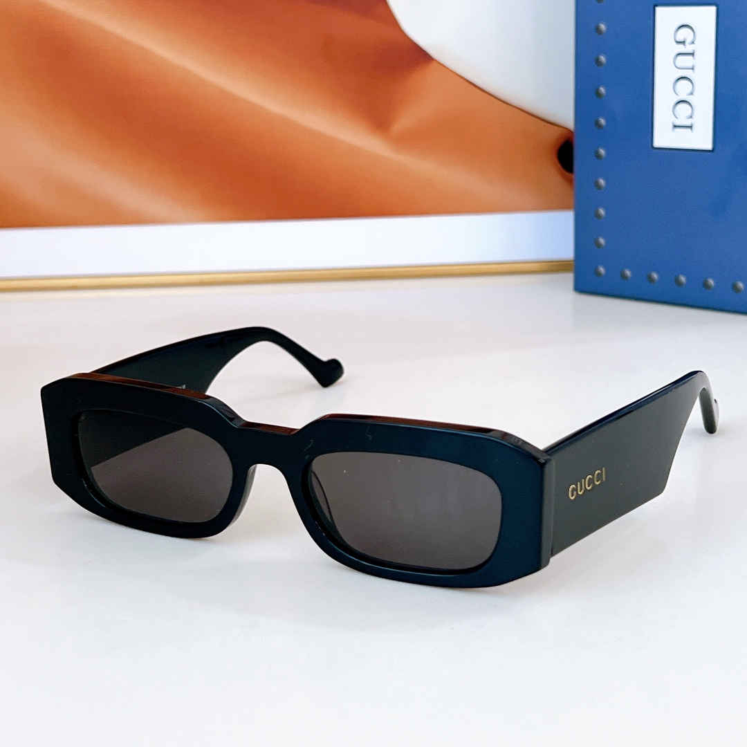  GUCCI 
MOD：GG1426S
SIZE：52口20-145
🔝🔝