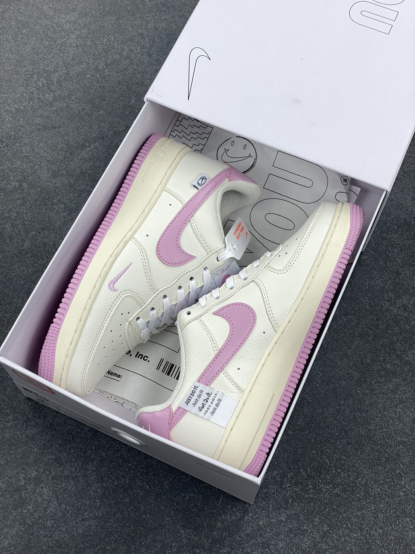 图片[9]-NK Air Force 1‘07 Low 定制款抽屉盒 空军一号低帮休闲板鞋 定制皮料 原楦原纸板 纯正版型 高清洁度 内置全掌气垫 货号：CW2288-111 尺码：36 36.5 37.5 38 38.5 39 40 40.5 41 42 42.5 43 44 44.5 45-选品中心