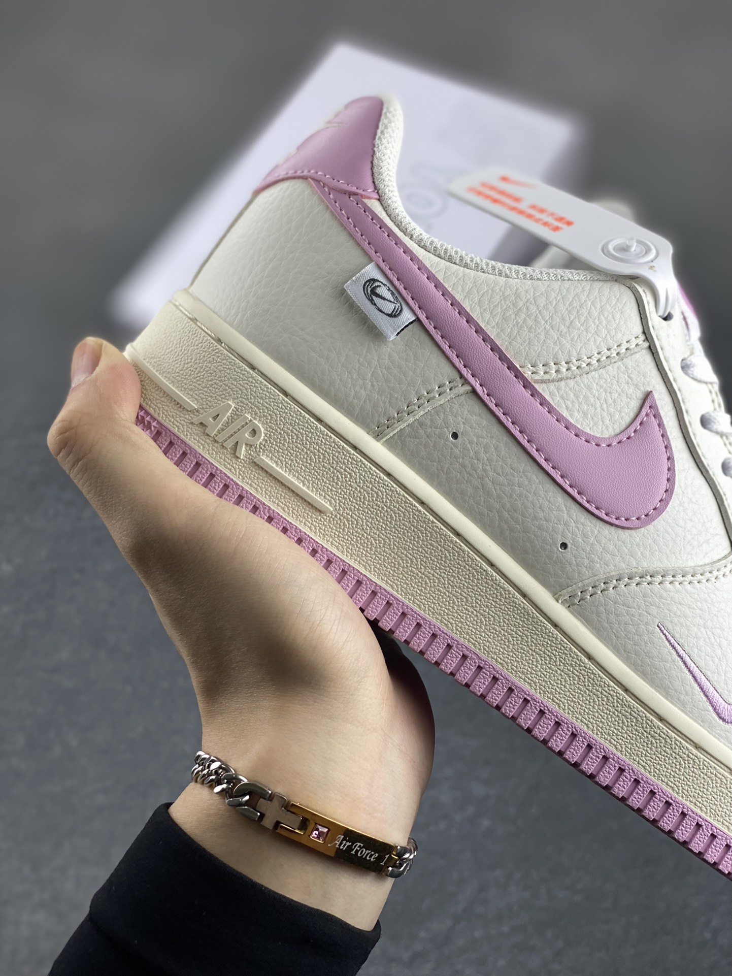 图片[6]-NK Air Force 1‘07 Low 定制款抽屉盒 空军一号低帮休闲板鞋 定制皮料 原楦原纸板 纯正版型 高清洁度 内置全掌气垫 货号：CW2288-111 尺码：36 36.5 37.5 38 38.5 39 40 40.5 41 42 42.5 43 44 44.5 45-选品中心