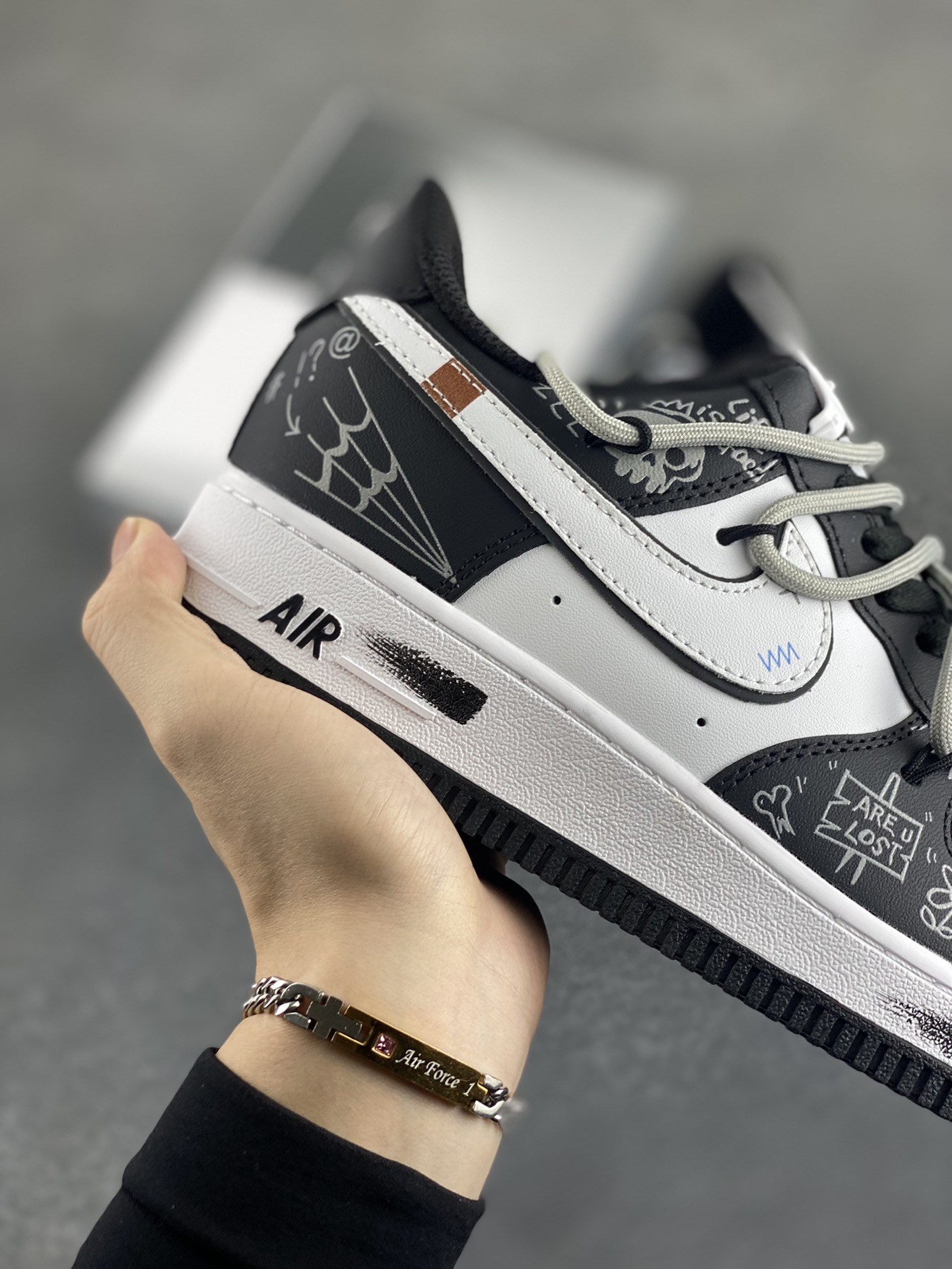 图片[6]-Nike Air Force 1 Low’07 牛仔很忙 空军一号绑带低帮休闲板鞋 定制皮料 定制鞋盒 配件齐全 原楦原纸板 纯正空军版型 内置全掌气垫 货号：ZH0316-071 尺码：36 36.5 37.5 38 38.5 39 40 40.5 41 42 42.5 43 44 44.5 45-选品中心