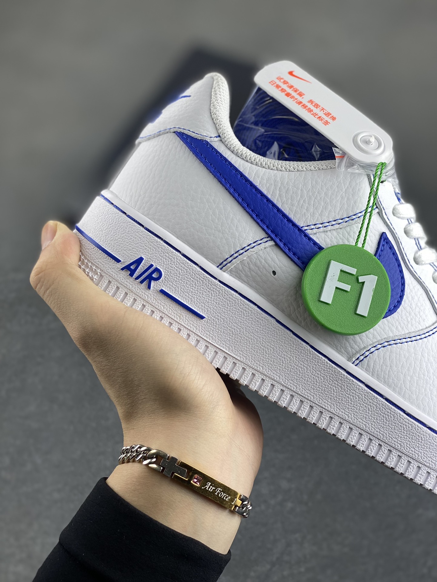 图片[6]-Nk Air Force 1\’07 Low 白蓝 空军一号低帮休闲板鞋 原楦头原纸板 打造纯正空军版型#专注外贸渠道 全掌内置蜂窝气垫 #原盒配件 原厂中底钢印、拉帮完美 货号：HQ2037-100 尺码：35.5 36 36.5 37.5 38 38.5 39 40 40.5 41 42 42.5 43 44 44.5 45-选品中心