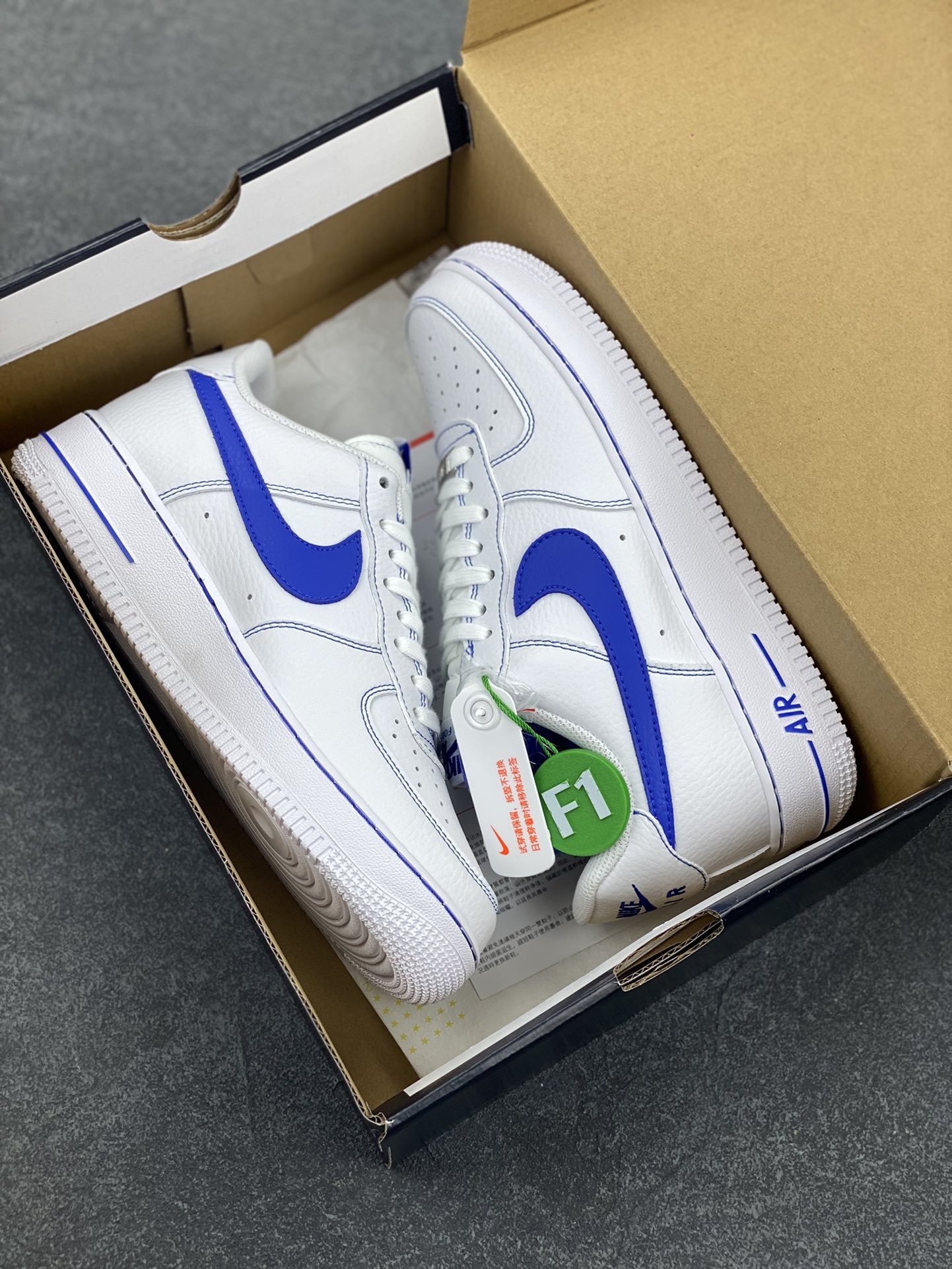 图片[9]-Nk Air Force 1\’07 Low 白蓝 空军一号低帮休闲板鞋 原楦头原纸板 打造纯正空军版型#专注外贸渠道 全掌内置蜂窝气垫 #原盒配件 原厂中底钢印、拉帮完美 货号：HQ2037-100 尺码：35.5 36 36.5 37.5 38 38.5 39 40 40.5 41 42 42.5 43 44 44.5 45-选品中心