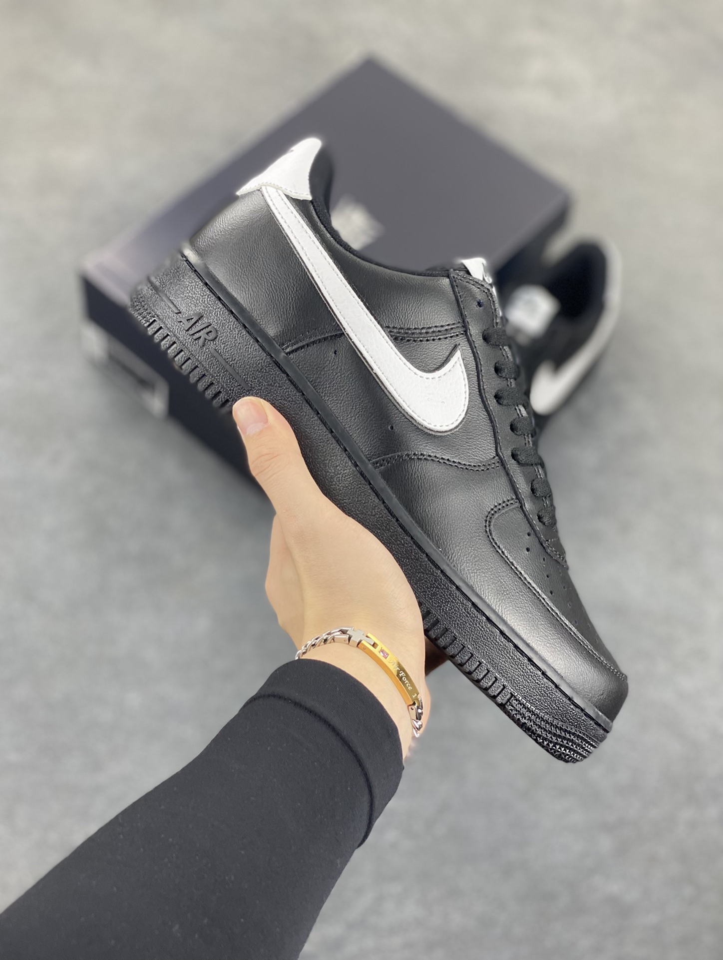 福利特价 NIke Air Force 1 \’07 Low 黑白勾 空军一号低帮休闲板鞋 原楦头原纸板 纯正空军版型 定制鞋盒 全掌内置全掌气垫 原厂中底钢印 拉帮完美 货号:CQ0492-001 尺码:35.5 36 36.5 37.5 38 38.5 39 40 40.5 41 42 42.5 43 44 44.5 45 46-选品中心