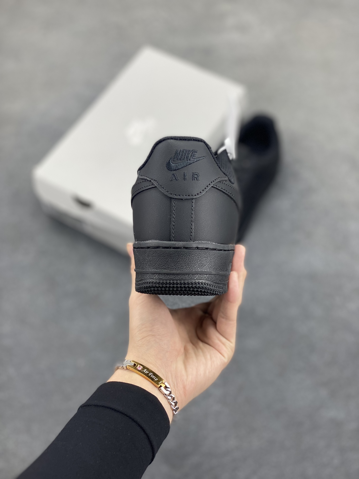 图片[4]-福利特价 Nk Air Force 1 空军全白 纯黑色 客供模具、打造最完美空军鞋型 卖了上万双好评无数，欢迎对比 货号：CW2288-111 尺码：35.5 36 36.5 37.5 38 38.5 39 40 40.5 41 42 42.5 43 44 44.5 45 46 47-选品中心