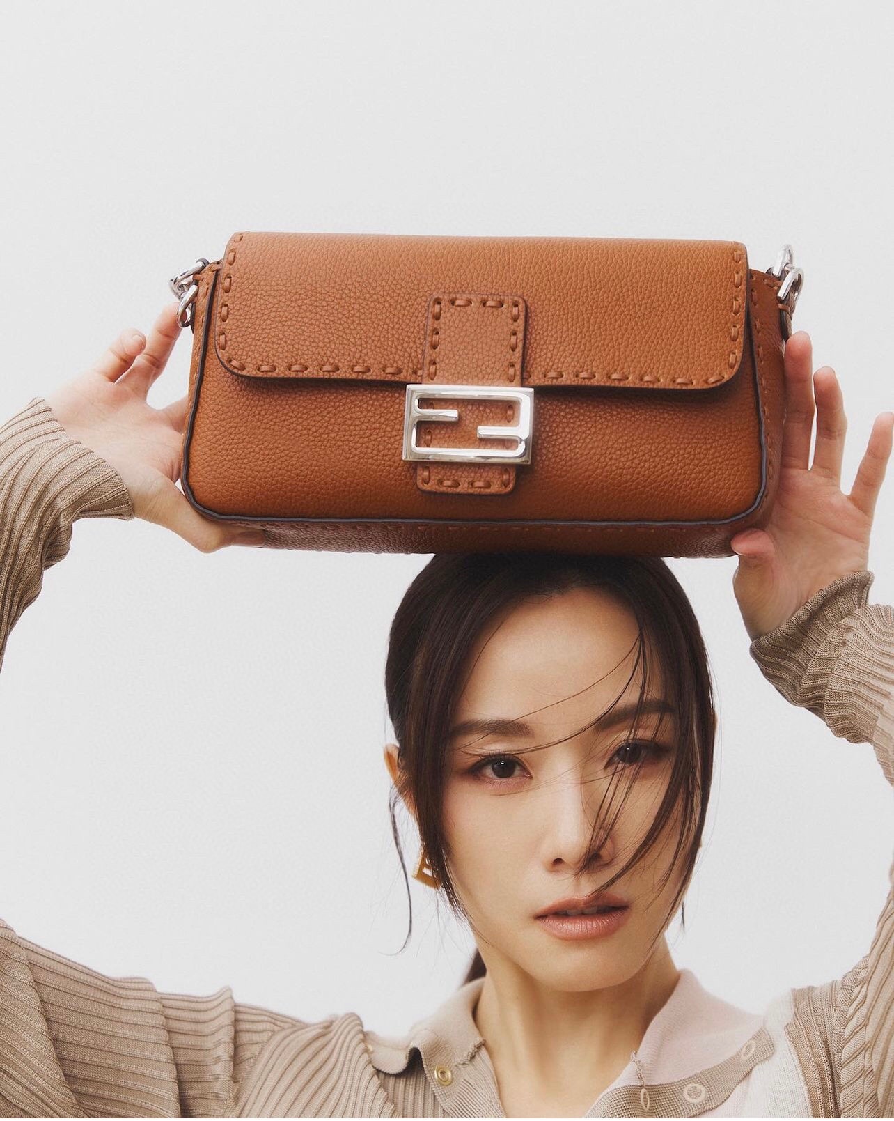 NO:719854,Large upper body effect~, Fendi FENDI, fendi, fendi19860909大号上身效果～,芬迪FENDI,fendi,fendi,Bag