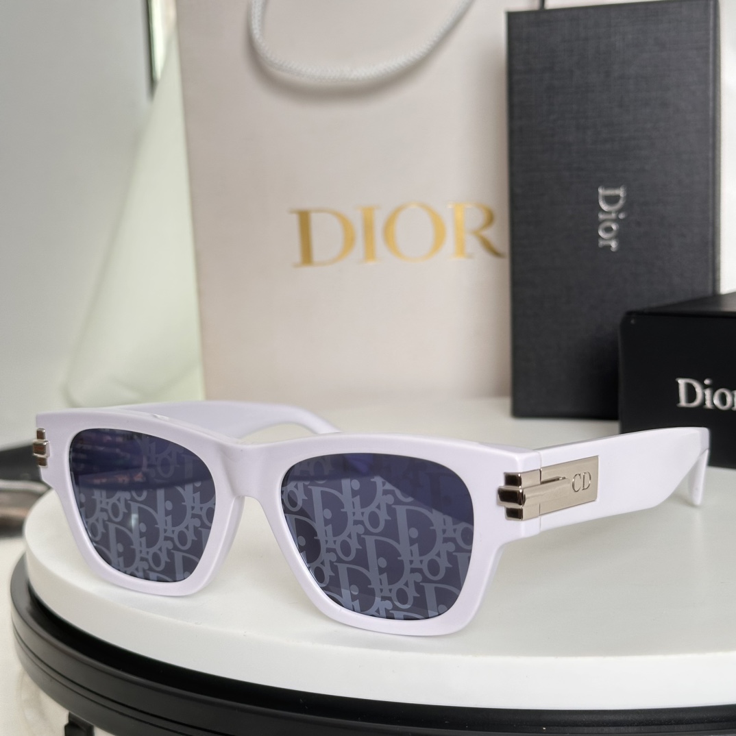  ‼️DIOR
MOD：DIORBLACKSUIT XL S2U
Size：52口18-145