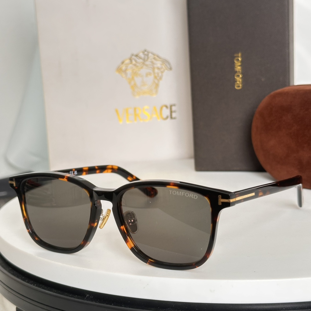 ‼️TOM FOR*官网原版一比一
汤姆福*Model FT 1048，Size：52口18-140经典