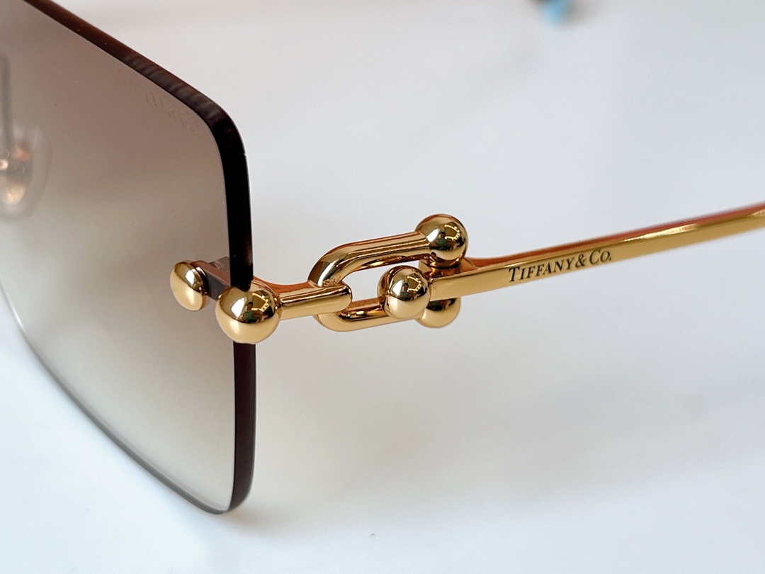  Tiffany&Co.
Mod：TF3088
Size：60-15-135
🔝🔝