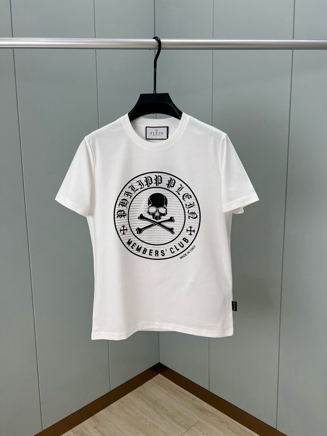 NO:144180,PHILIPP PLEIN 25 spring and summer new product printed logo   crystal embellishment design short-sleeved T-shirt, using customized 80 3-strand yarn pure cotton fabric; black and white S~XXXL,,T-shirt,tees,t-shirt,alexander wang19860909PHILIPP PLEIN 25春夏新品印花标识 水晶缀饰设计短袖T恤,采用定制80支3股纱纯棉面料；黑色 白色 S～XXXL,,T-shirt,tees，t-shirt,alexander wang,Men's clothing